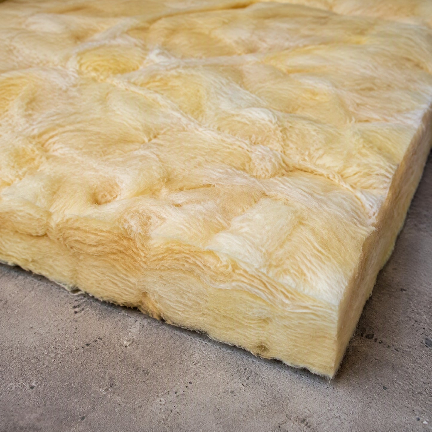 Fiberglass Batt Insulation R-30 9-1/2" x 15" x 93" Unfaced